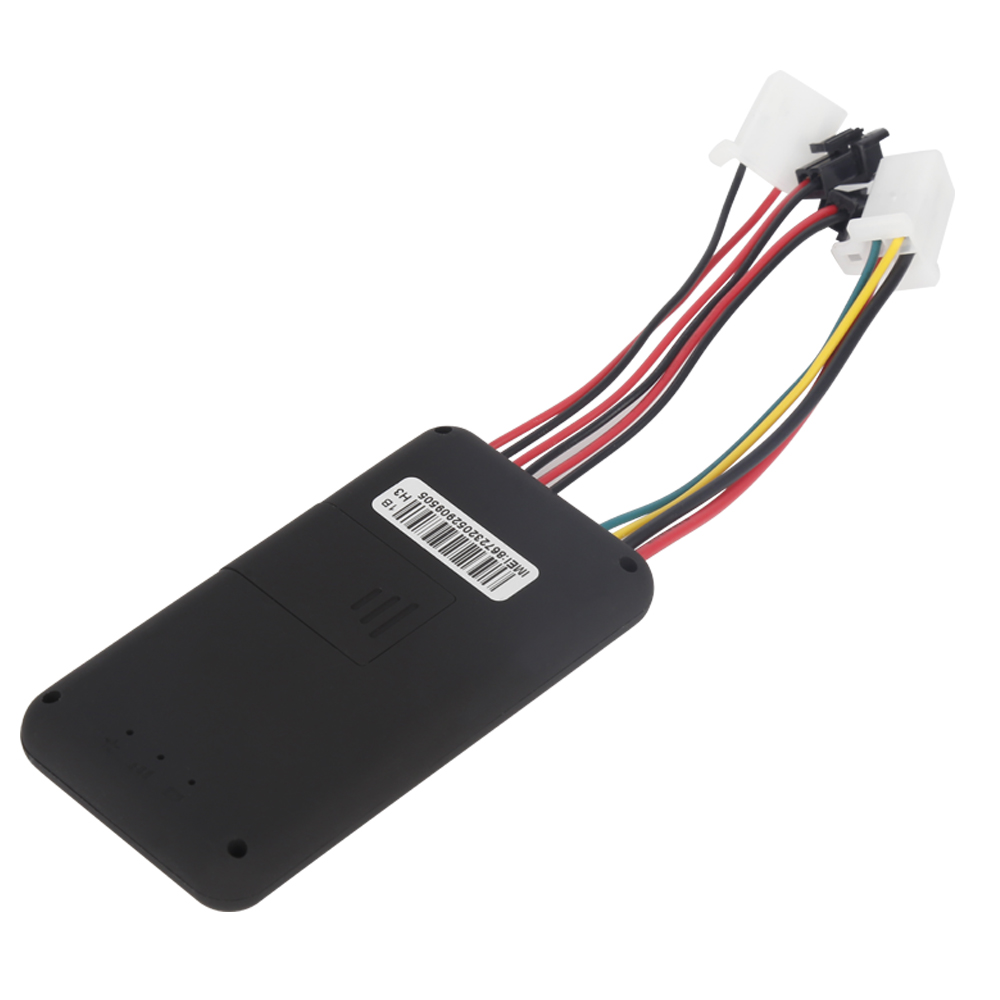 gps vehicle tracker maker